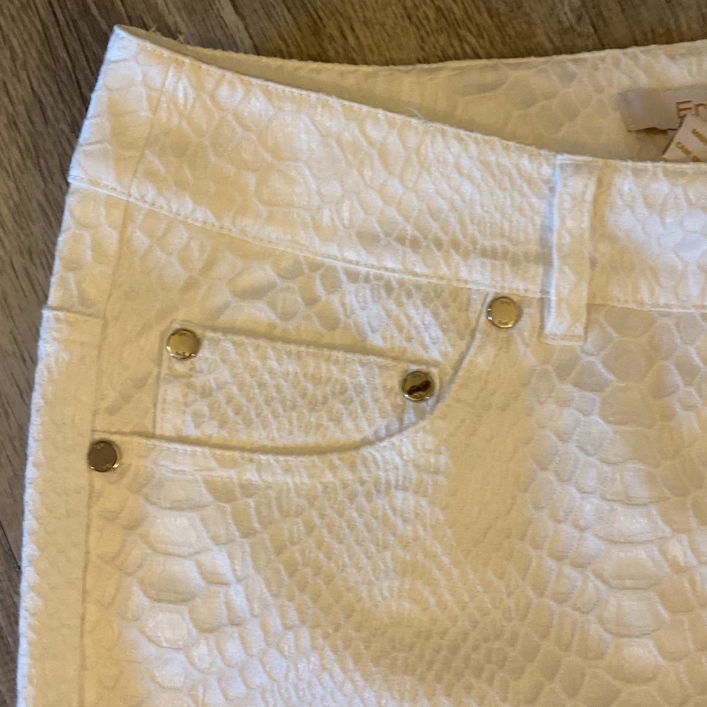 Eric White Lizard Print 5 Pocket Jeans - Picture 5 of 7